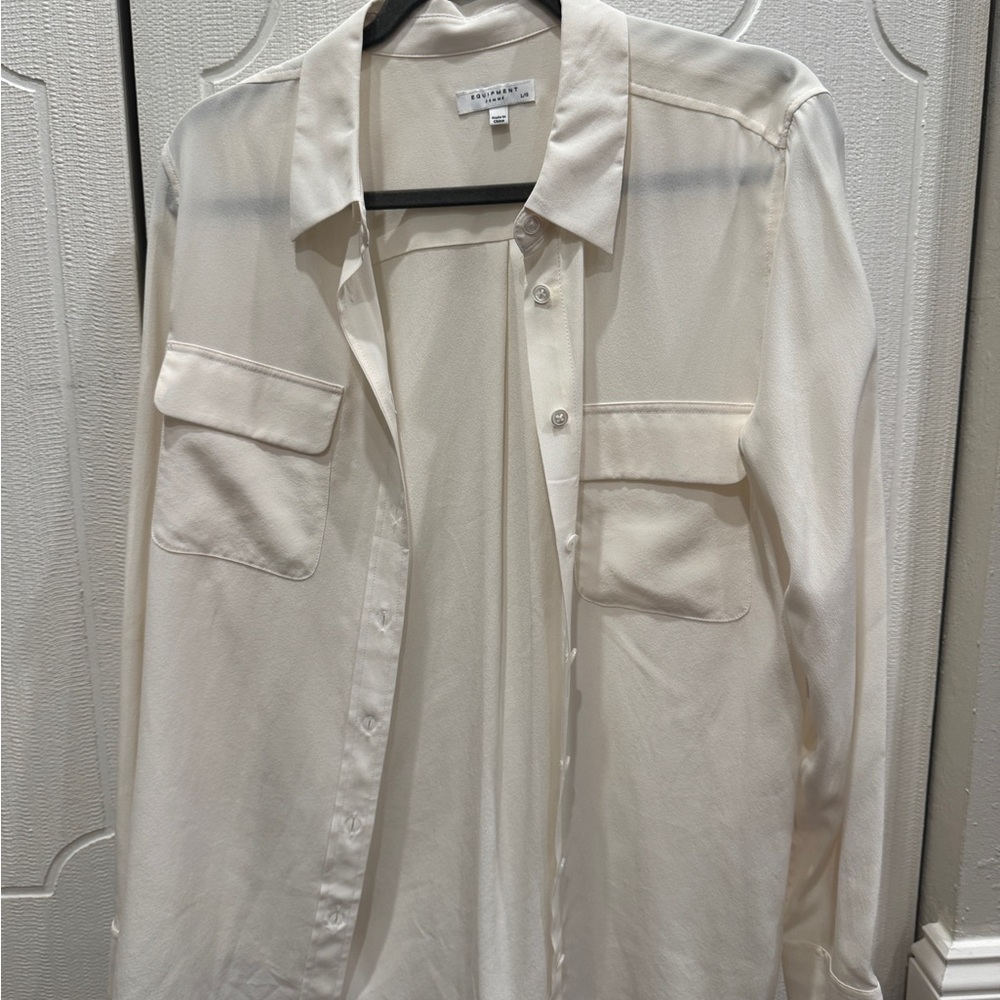 Equipment Women's Cream Button-Up Blouse